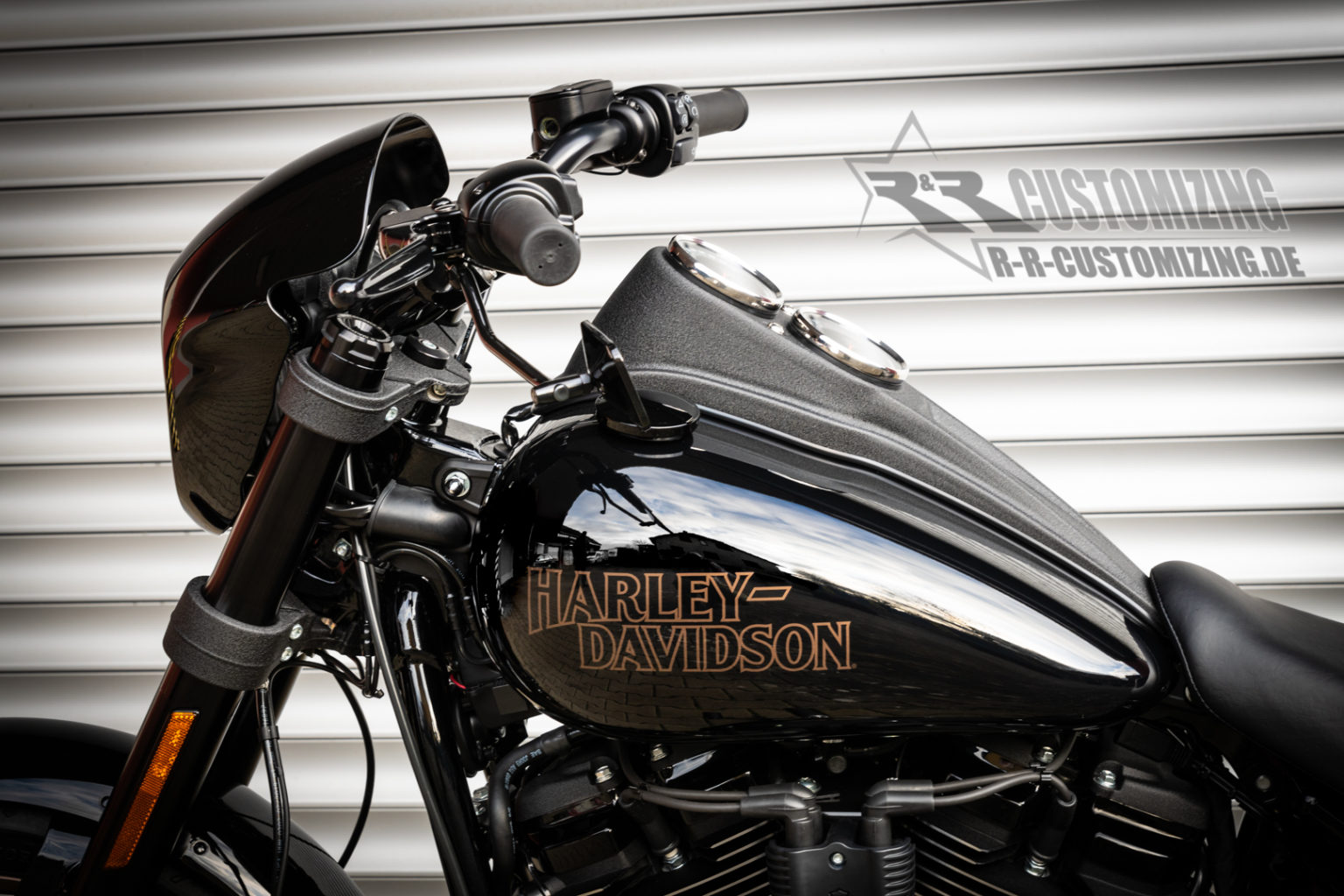 H D Softail LOW RIDER S By RRC R R Customizing De