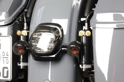 Twin Sto�d�mpfer f�r alle Touring ST Modelle ab Baujahr 2022 mit abgesetztem Ausgleichsbeh�lter Au�en (Schlauchsystem)