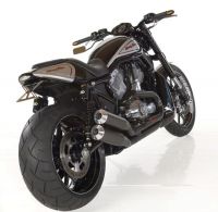 Hinterradfelge Original symetrisch verbreitert auf 7,75 x 18 zur Montage einer 240er Hinterradbereifung fr alle Harley-Davidson Street Rod Modelle